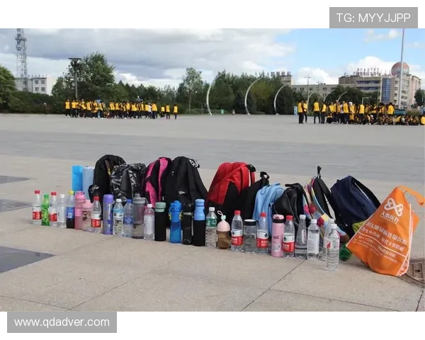 《新飞跃比弗利第三季》：不止于青春，一场关于成长与自我的华丽蜕变